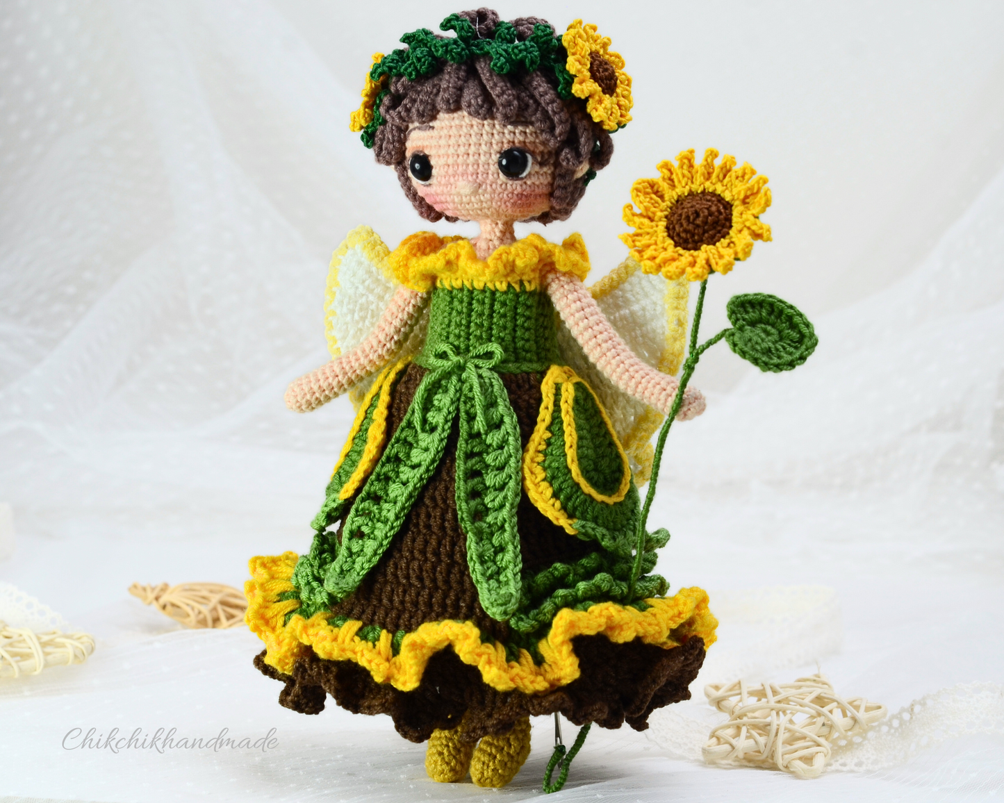 Crochet Fairy Doll Pattern Amigurumi Doll Pattern, HAZEL The Sunflower Fairy, PDF English, Français, Deutsch, Español, Nederlands, Italiano