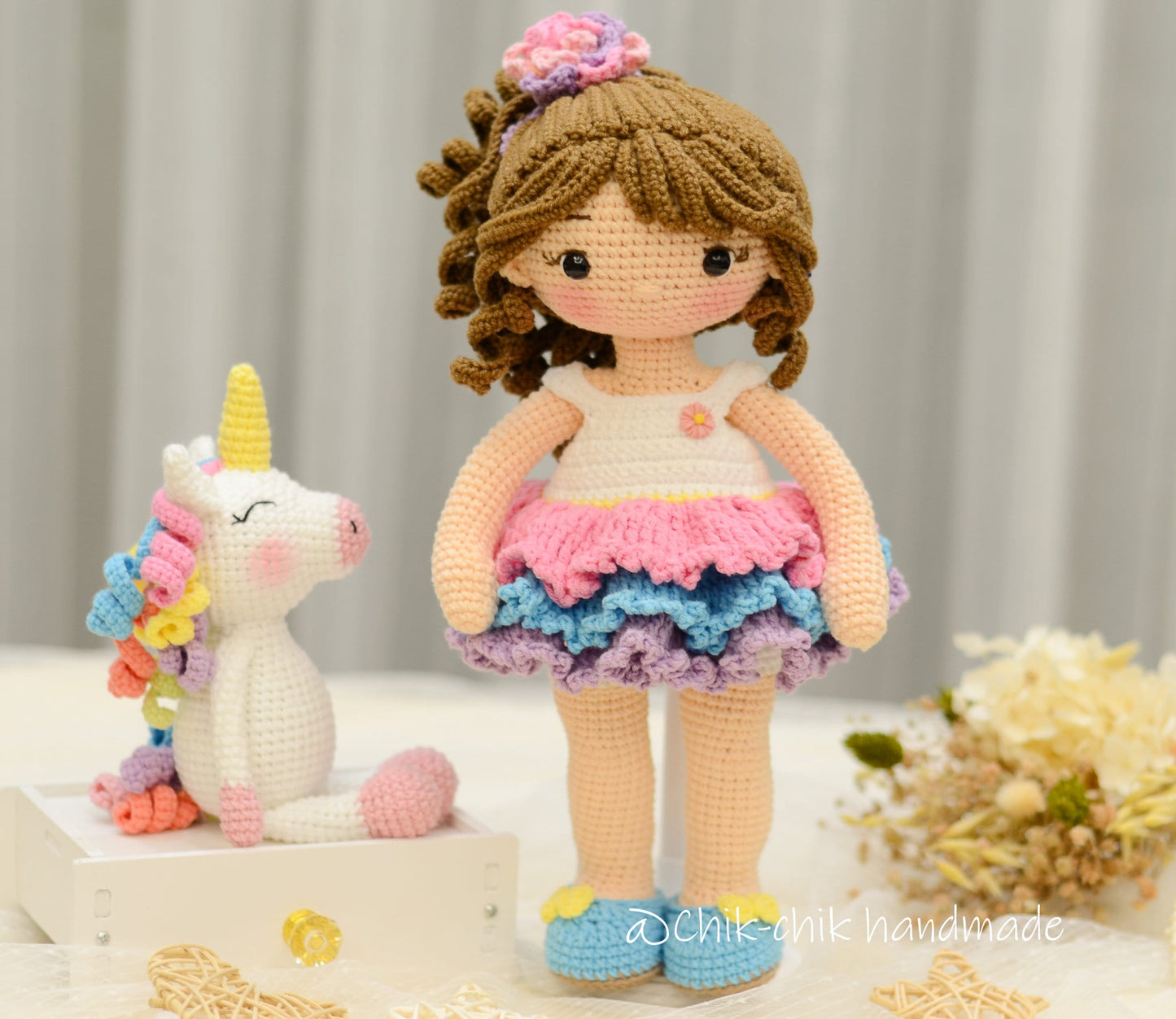 Crochet Doll Pattern, Amigurumi Doll Pattern, CHRISTINE and Friend, PDF English, Français, Español, Italiano