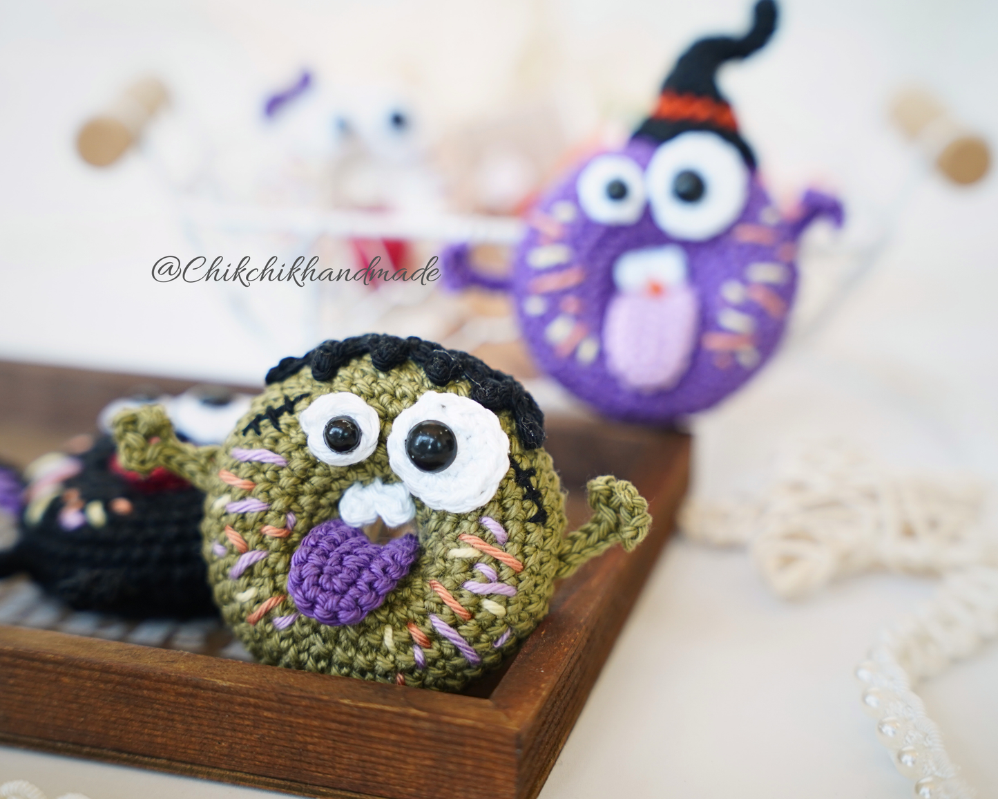 Goofy Halloween Donut Crochet Pattern, 5 Funny Amigurumi Donut Patterns, PDF Tutorial (En/Fr/De/Es/Nl/It)