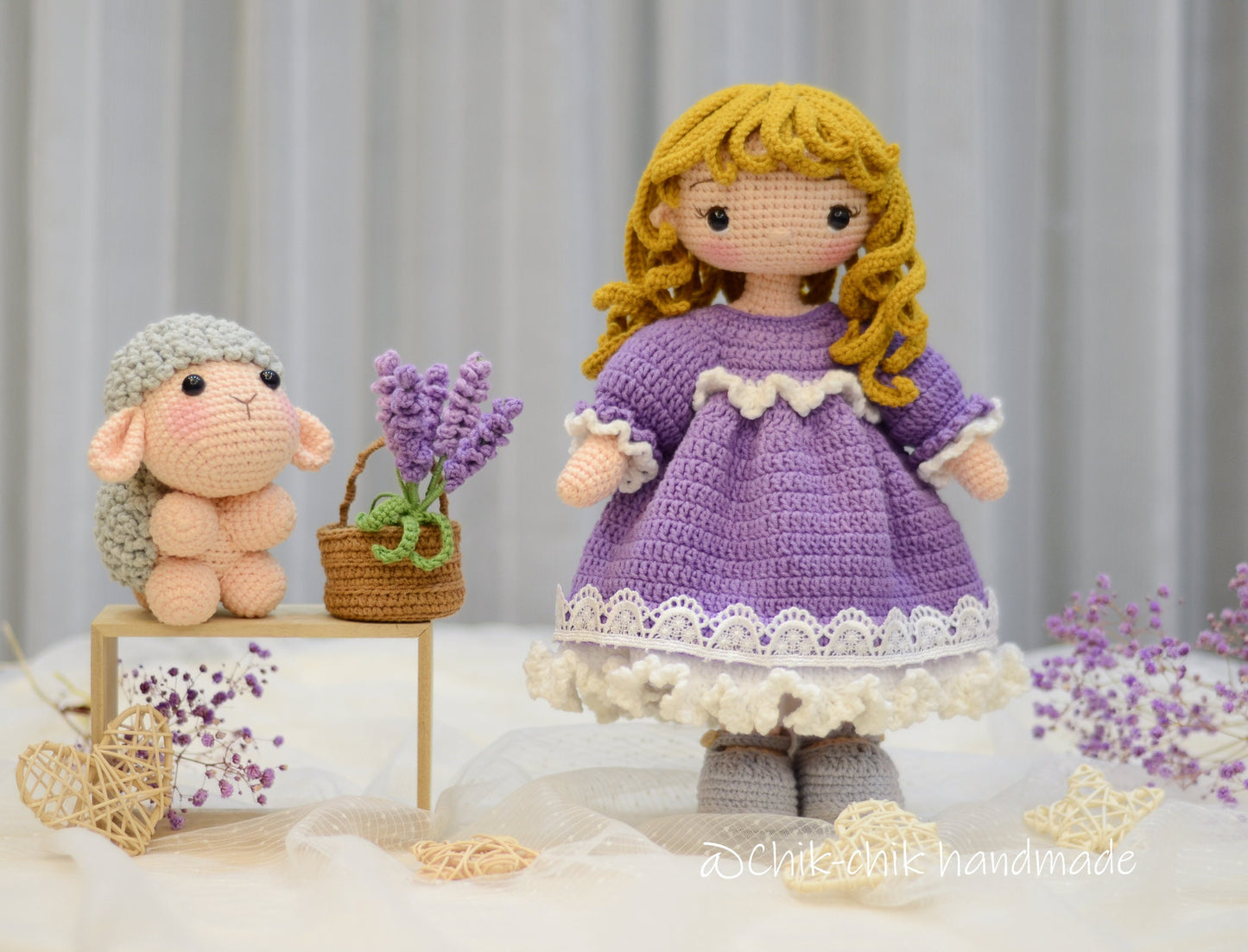 Crochet Doll Pattern, Amigurumi Doll Pattern, MARY & Little Lamb, PDF English, Français