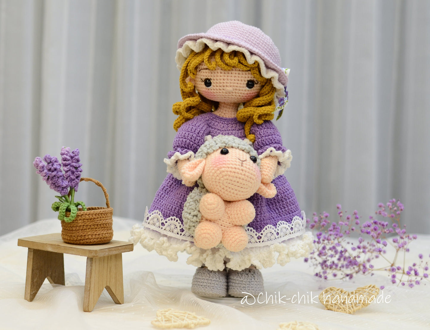 Crochet Doll Pattern, Amigurumi Doll Pattern, MARY & Little Lamb, PDF English, Français