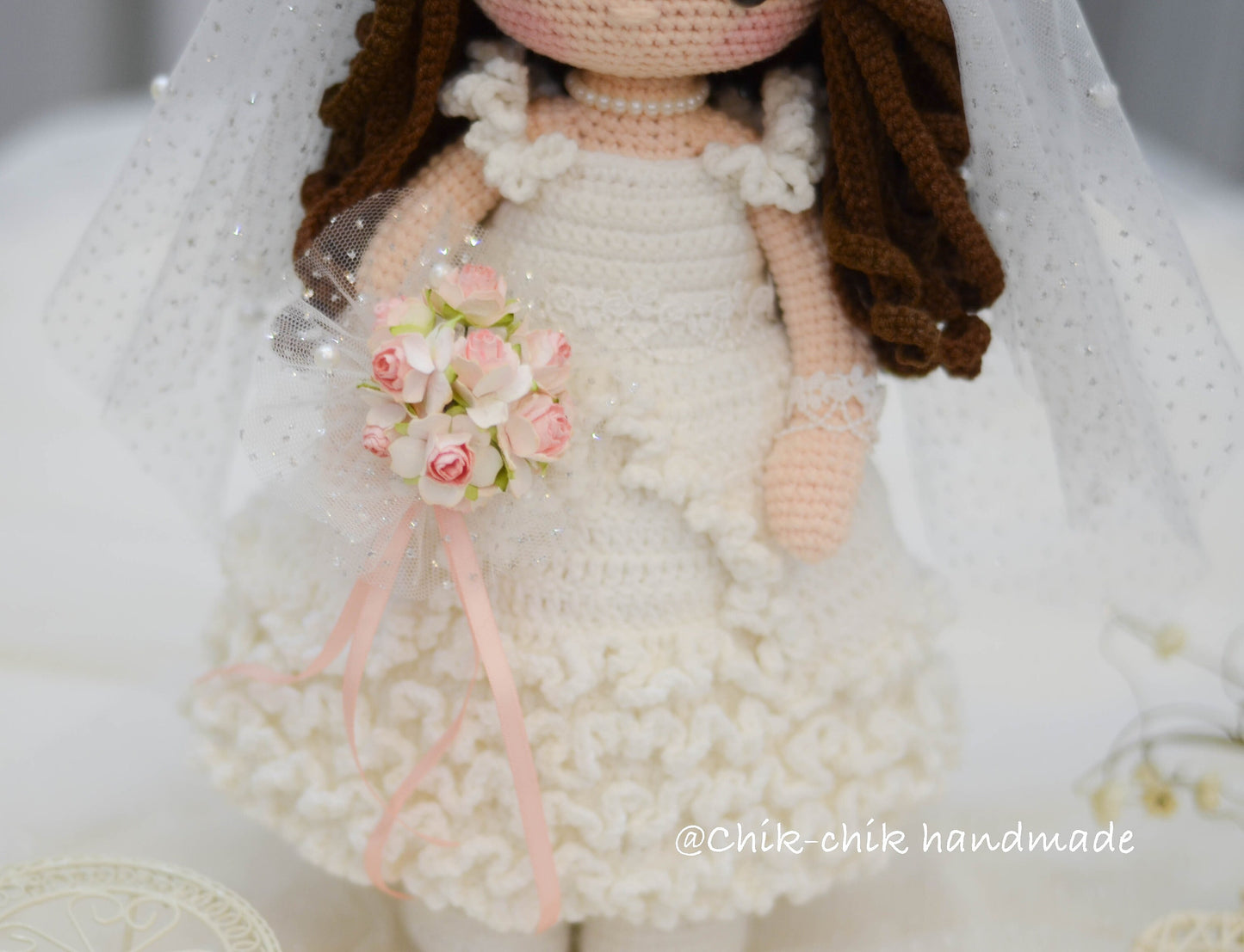 Crochet Doll Pattern GRACE the BRIDE Amigurumi PDF in English, Français, Italiano