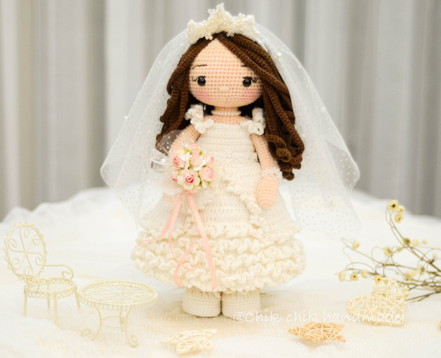 Crochet Doll Pattern GRACE the BRIDE Amigurumi PDF in English, Français, Italiano